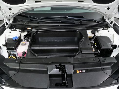 Used 2024 Hyundai Ioniq 6 SEL RWD image 32