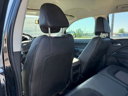 Used 2016 Chevrolet Colorado Z71 AWD/4WD image 9
