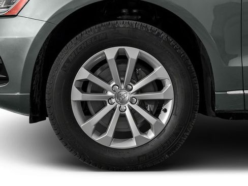 Used 2016 Audi Q5 2.0T Premium Plus w/ Technology Package image 11