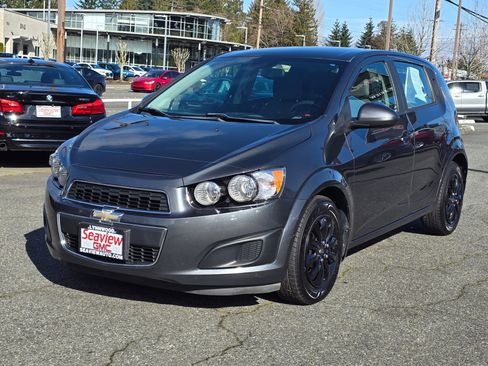 Used 2013 Chevrolet Sonic LS image 3
