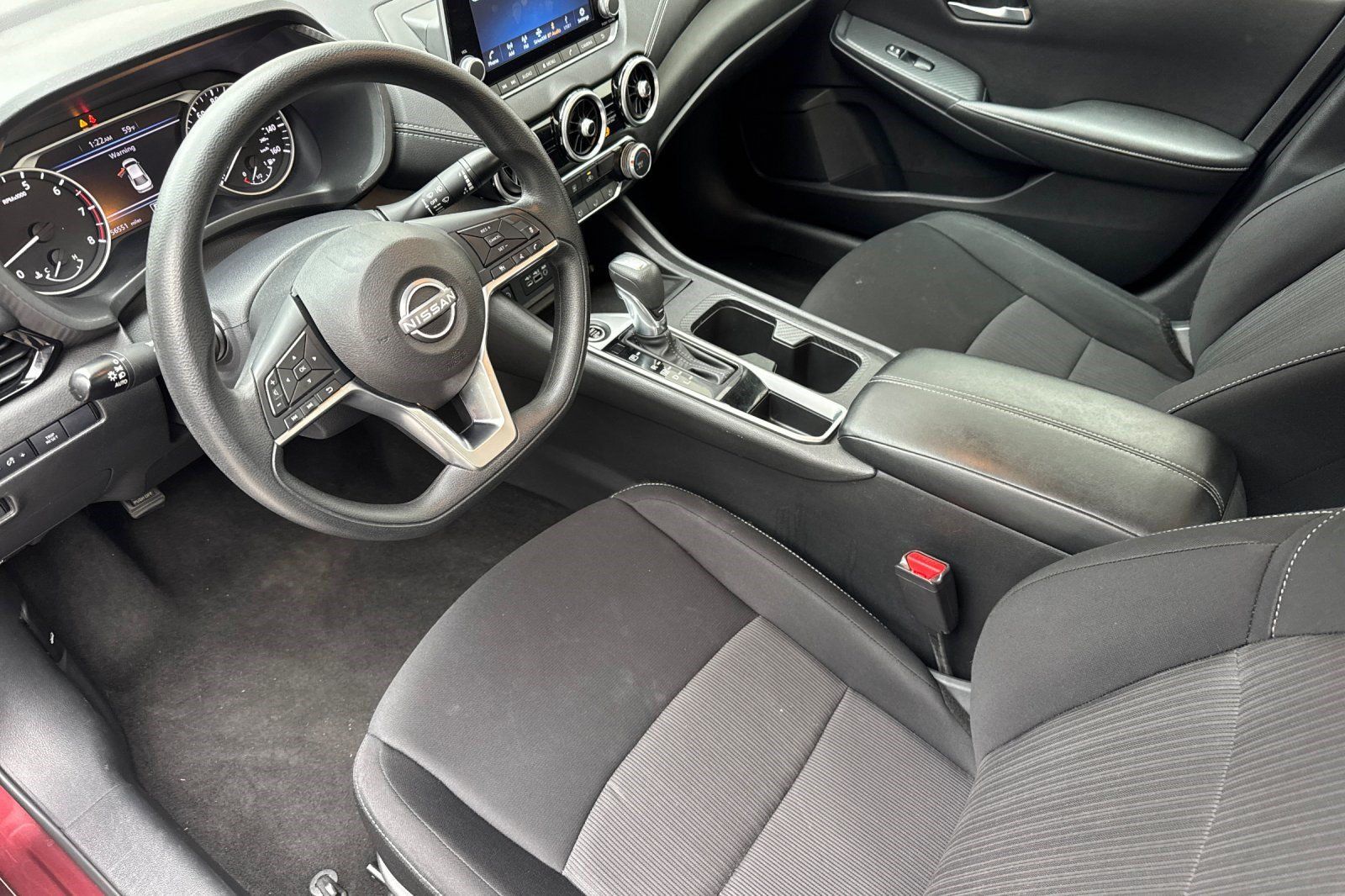 Used 2024 Nissan Sentra SV FWD image 4