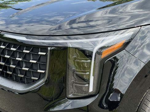 New 2026 Kia Carnival SX Prestige FWD image 13
