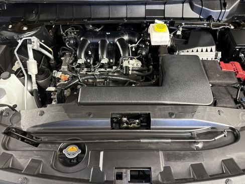 Certified 2024 Nissan Pathfinder SV AWD/4WD image 30