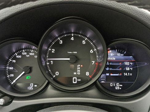 Used 2022 Porsche Macan image 50