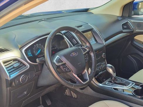 Used 2015 Ford Edge SEL w/ Equipment Group 201A image 10