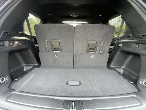 New 2025 Jeep Grand Cherokee L Limited w/ Black Appearance Package image 18