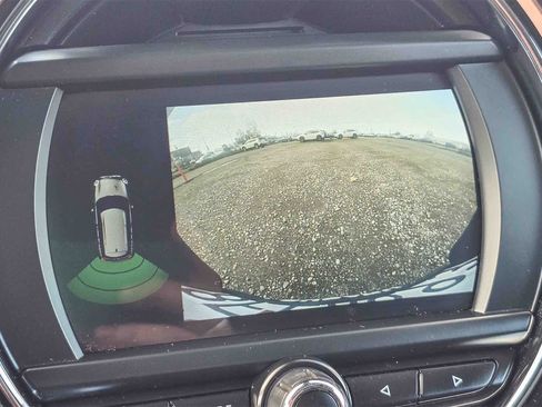 Used 2019 MINI Cooper Clubman S image 24