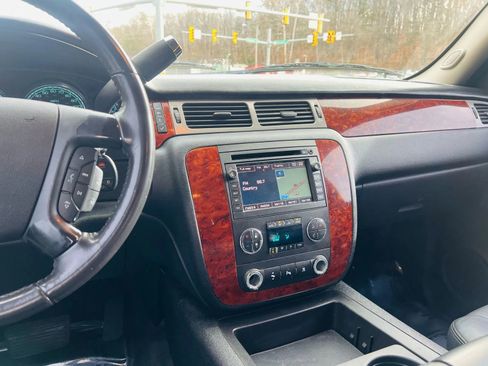 Used 2009 Chevrolet Tahoe 4WD Hybrid image 26