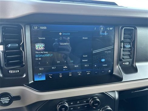 Used 2022 Ford Bronco Wildtrak image 27