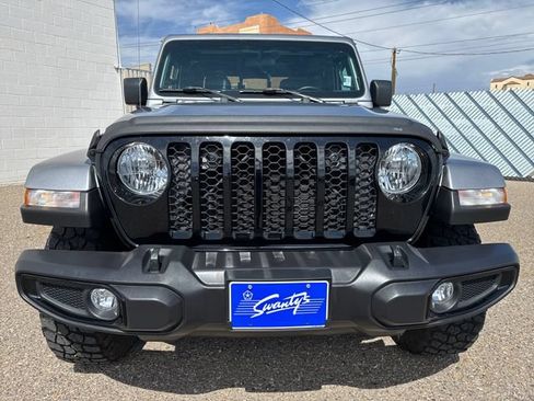 Used 2021 Jeep Gladiator Sport AWD/4WD image 8
