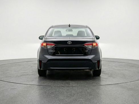 Used 2025 Toyota Corolla LE FWD image 7