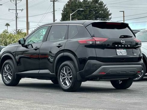Used 2023 Nissan Rogue S AWD/4WD image 6