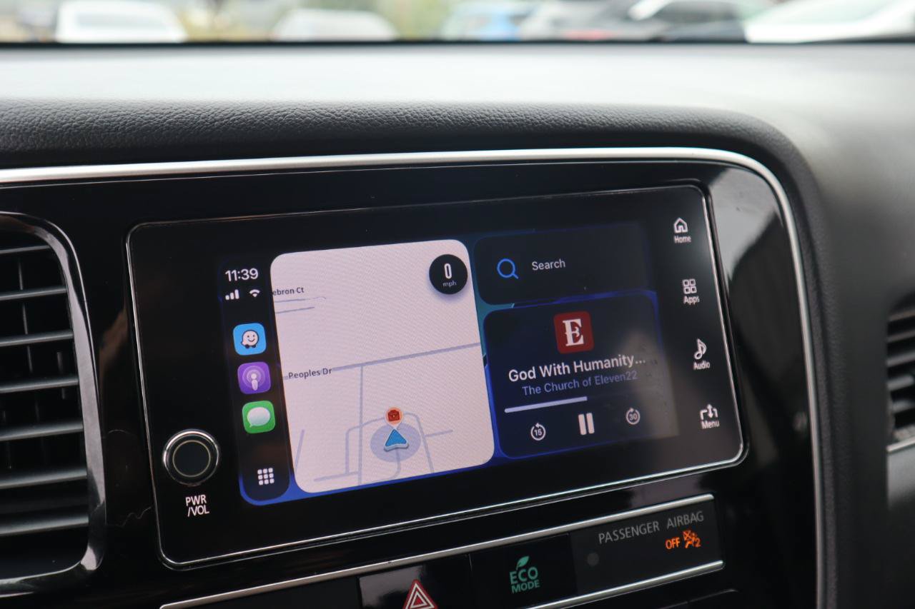 Used 2019 Mitsubishi Outlander SEL AWD/4WD image 62