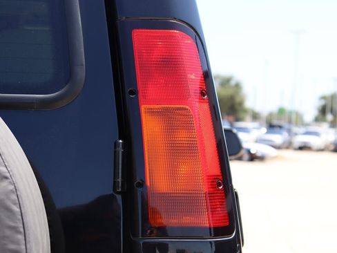 Used 2004 Land Rover Discovery SE image 54