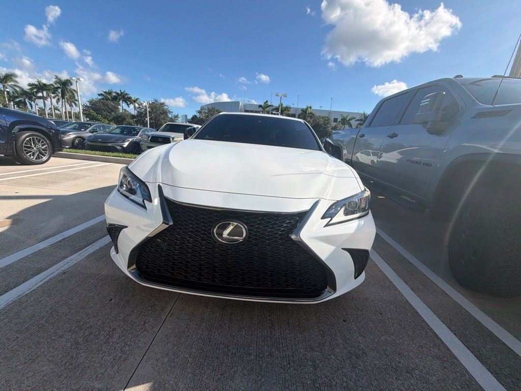 Used 2021 Lexus ES 350 F Sport w/ Accessory Package FWD image 6