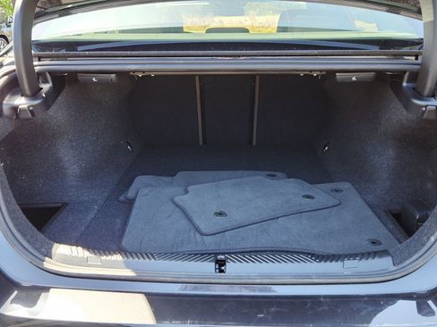 Used 2025 BMW i5 eDrive40i w/ Premium Package RWD image 24