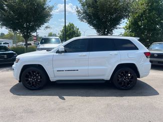 Used 2022 Jeep Grand Cherokee Laredo X RWD video 4