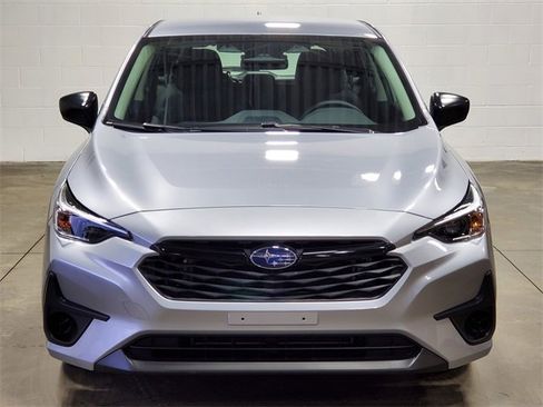 Used 2025 Subaru Impreza 2.0i image 8