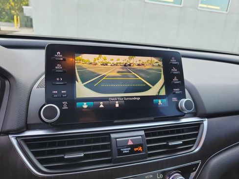 Used 2018 Honda Accord EX-L image 30