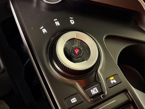 New 2025 Kia EV6 Wind image 18