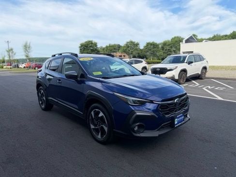 Used 2024 Subaru Crosstrek 2.5i Limited AWD/4WD image 4