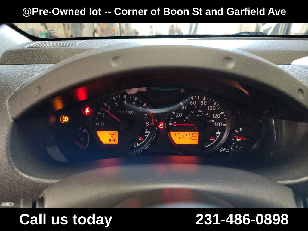 Used 2015 Nissan Frontier 4x4 King Cab image 21