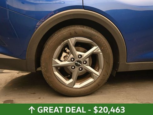 Used 2025 Kia K4 FWD image 15