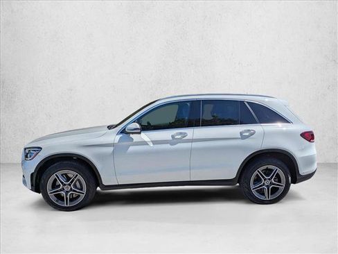Used 2022 Mercedes-Benz GLC 300 4MATIC image 9