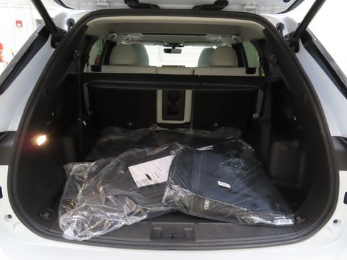 New 2025 Mitsubishi Outlander SE image 23