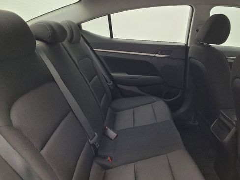 Used 2018 Hyundai Elantra SEL FWD image 19