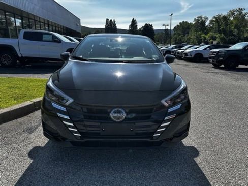 New 2025 Nissan Versa SV w/ Trunk Package image 2