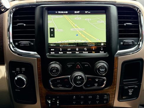 Used 2018 RAM 3500 Laramie Longhorn image 29