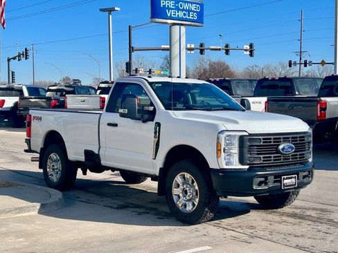 Used 2025 Ford F250 XL w/ 360-Degree Camera Package image 6