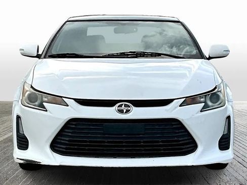 Used 2014 Scion tC 10 Series image 2
