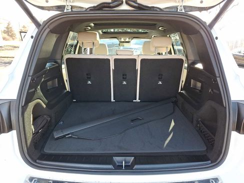 Used 2026 Mercedes-Benz GLB 250 4MATIC image 26