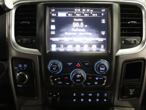 Used 2017 RAM 2500 Limited AWD/4WD image 58