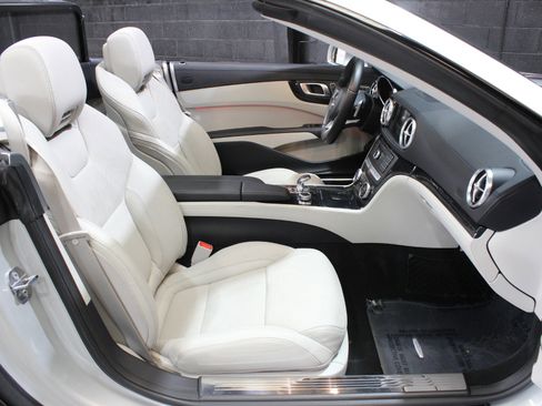 Used 2020 Mercedes-Benz SL 450 image 43