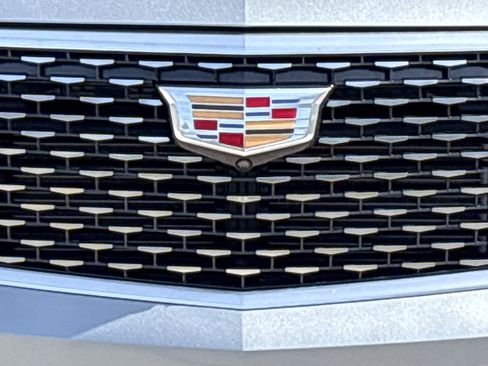 Used 2024 Cadillac XT6 Premium Luxury w/ Platinum Package image 15
