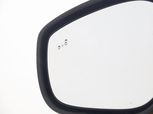 Used 2022 Ford Mustang Mach-E GT image 30