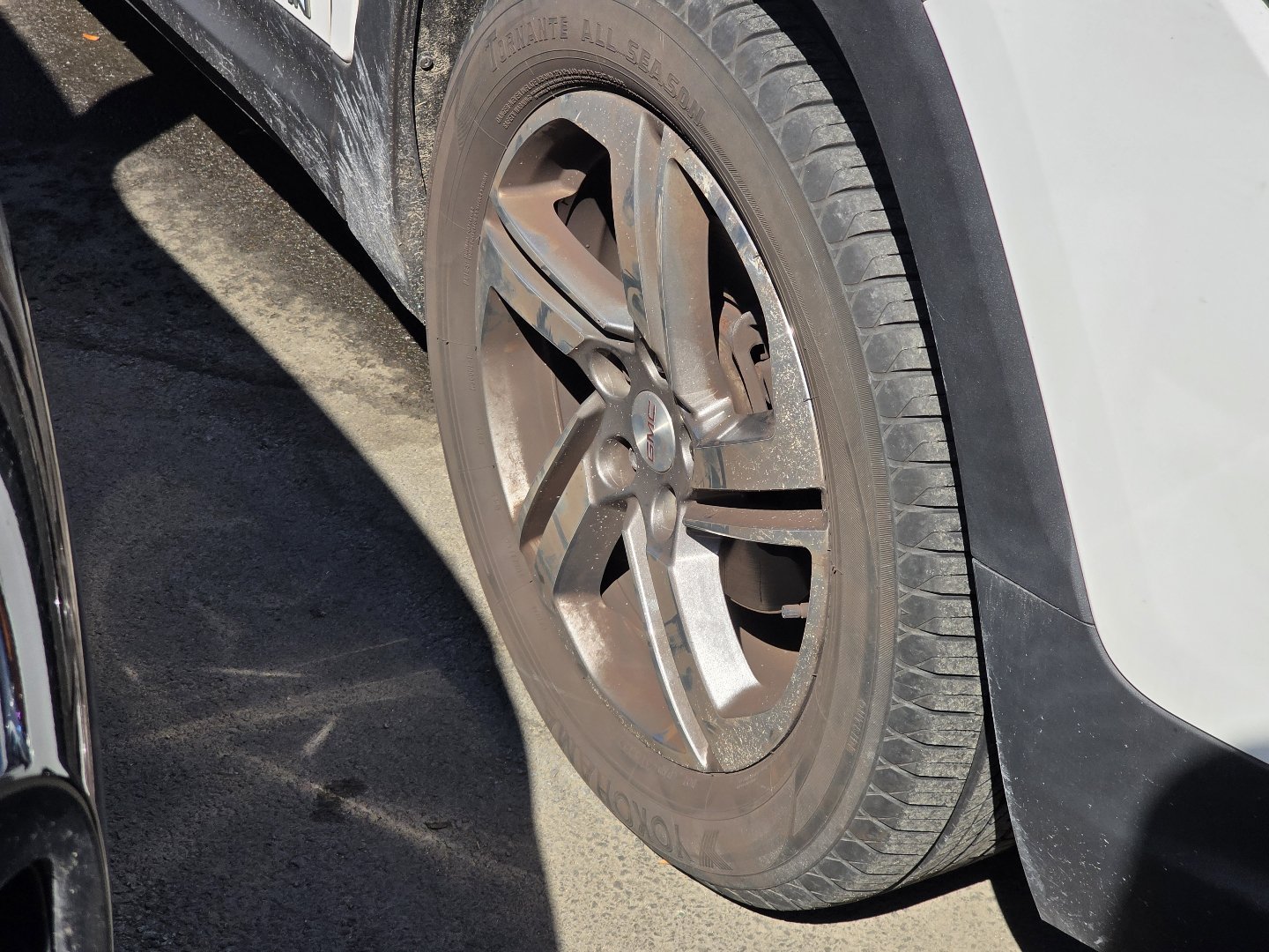 Used 2020 GMC Terrain SLT AWD/4WD image 14