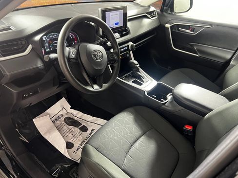 Certified 2025 Toyota RAV4 XLE FWD image 12