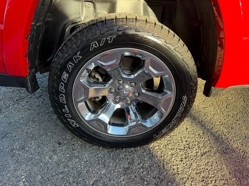 Used 2025 RAM 1500 Big Horn AWD/4WD image 46