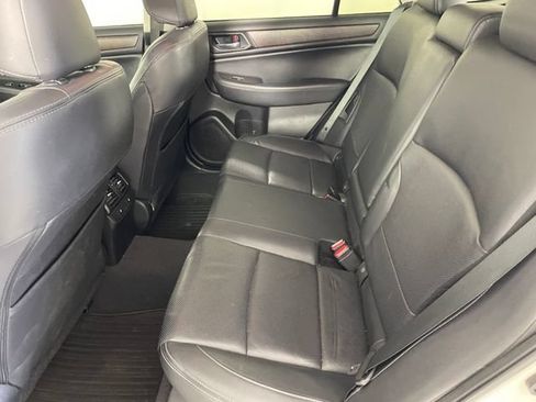 Used 2015 Subaru Outback 2.5i Limited AWD/4WD image 12