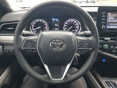 Used 2023 Toyota Camry LE image 31