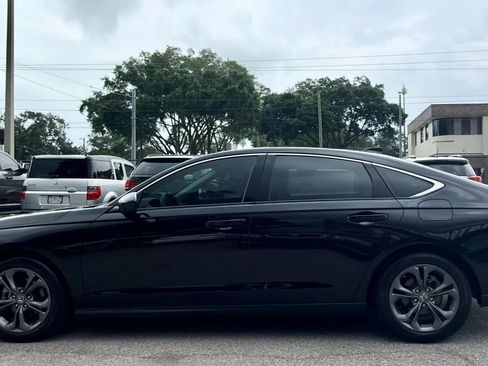 Used 2023 Honda Accord EX image 6