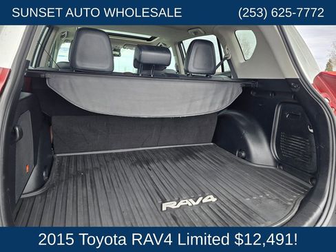 Used 2015 Toyota RAV4 Limited w/ Technology Package image 23