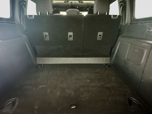 Used 2025 Ford Bronco Big Bend image 29