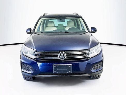 Used 2015 Volkswagen Tiguan SE image 6