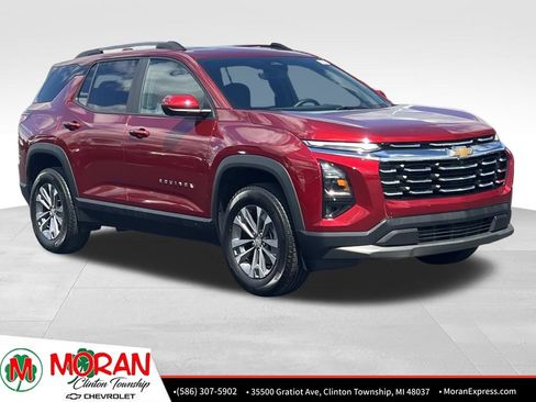 Certified 2025 Chevrolet Equinox LT w/ Convenience Package II AWD/4WD image 9