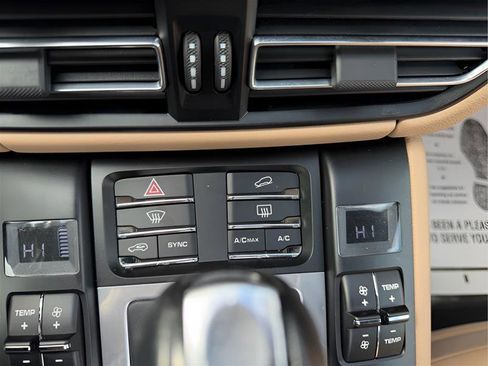 Used 2021 Porsche Macan S image 42